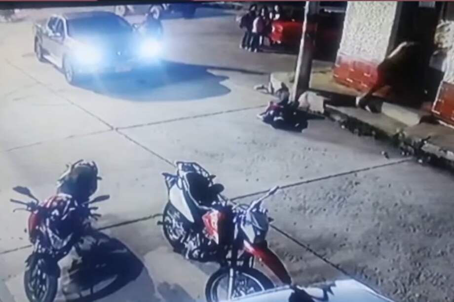 Milena Trujillo Ardila, de 42 años, murió después de ser atropellada por una camioneta.