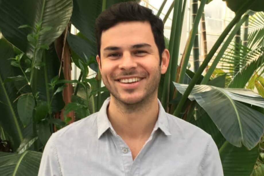 Rodrigo Fuentes estará presentando su libro " Trucha panza arriba" el miércoles 27 de marzo en Prólogo Libros a las 6:00 p.m.
/ Cortesía Idartes