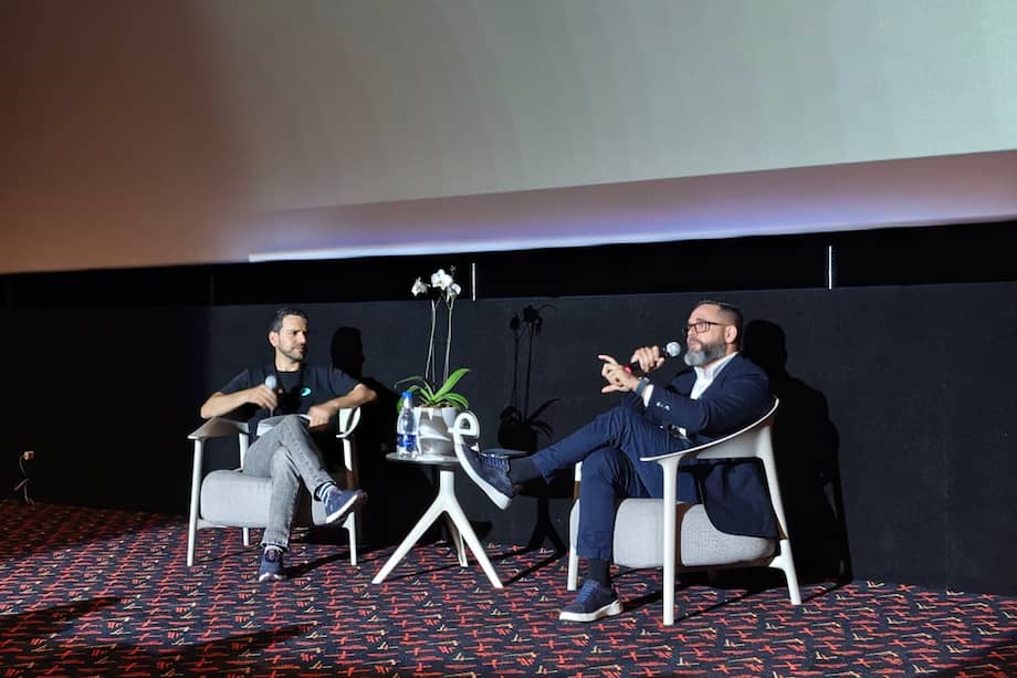 Felipe Ossa, de Endeavor, junto a Henrique Meinking, el Chief IA Solutions Officer de Xerticai, uno de los invitados al evento del ecosistema emprendedor.