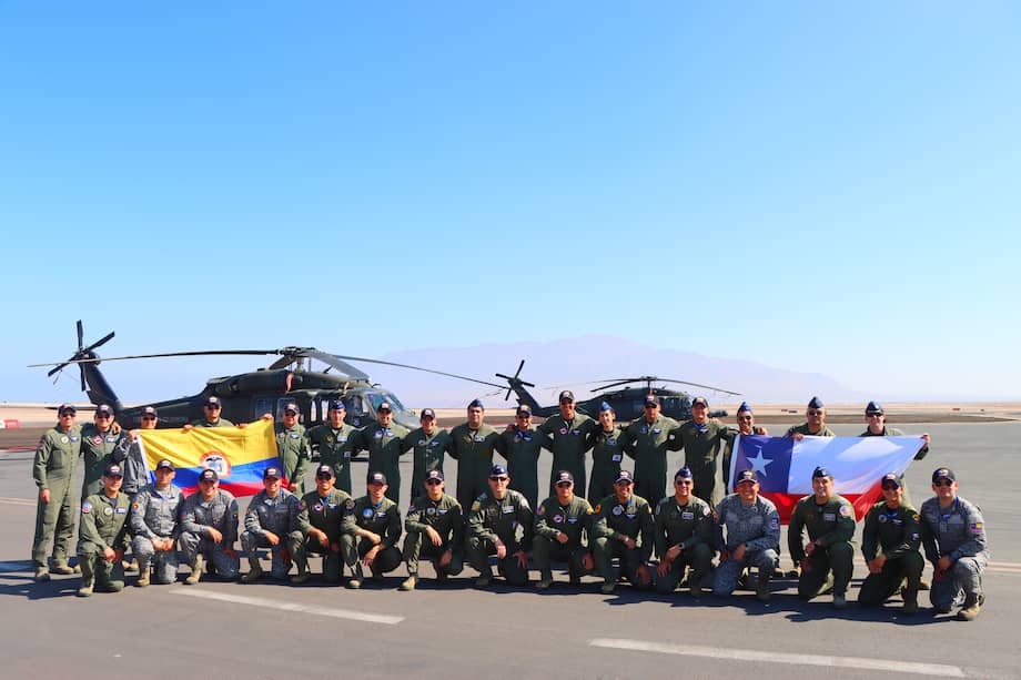 Poder aéreo colombiano se destaca en el cielo chileno