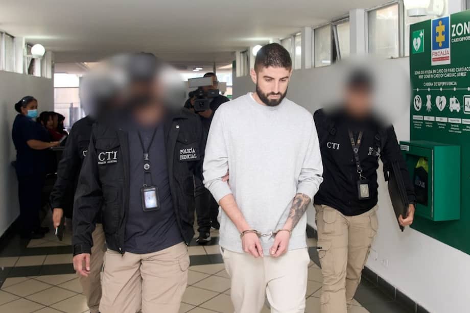 El entramado criminal permitía ocultar el origen del dinero, vinculado al tráfico de droga. Así, Agudelo Maya habría dado apariencia de legalidad a algo más de USD 2 millones, es decir, COP 7.700 millones.