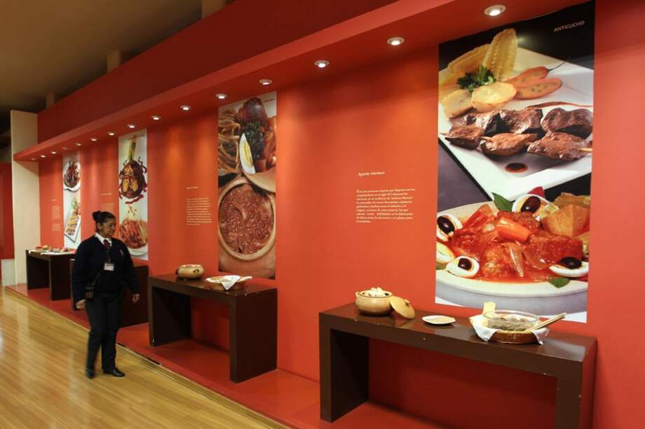 Desde hace tres años, la Casa de la Gastronomía Peruana, ubicada en el centro histórico de Lima, se ha convertido en una parada obligatoria para todos los que quieran conocer la historia y la riqueza de una de las cocinas más reconocidas del mundo. EFE