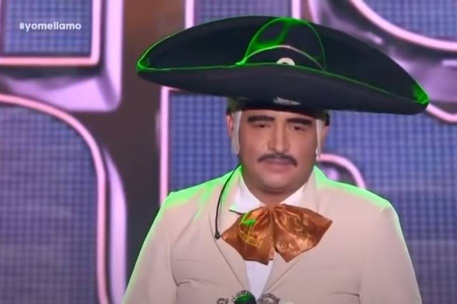 Los jurados no quedaron convencidos con su presentación y los usuarios en redes sociales no le perdonaron su particular look.