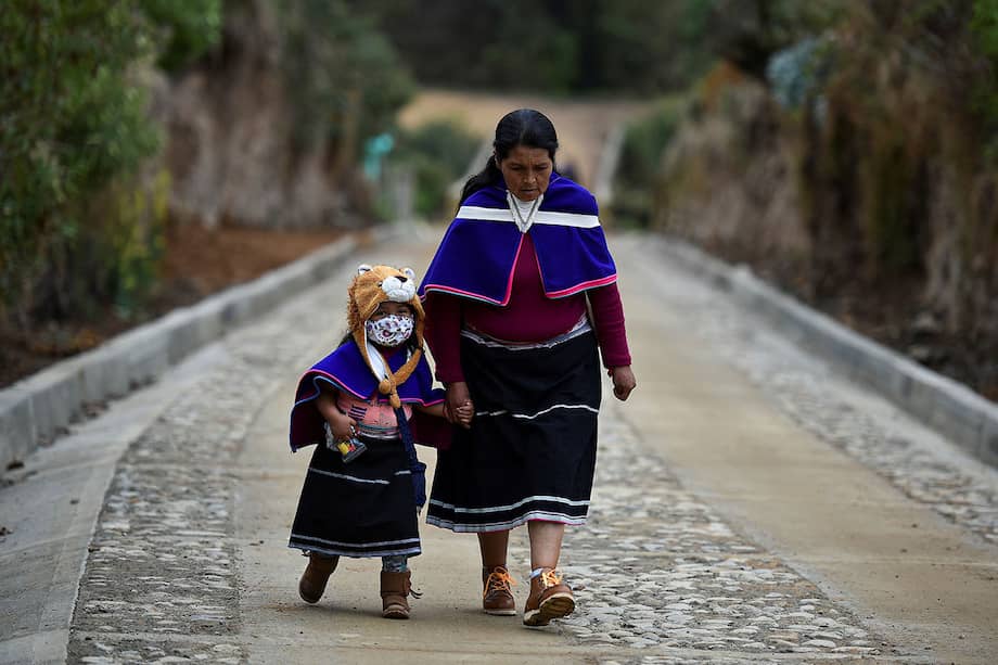 La investigación se realizó con Los Pastos, Yanacona, Wounaan, Nasa, Misak misak y Kamëntšá. Foto: Luis Robayo / AFP