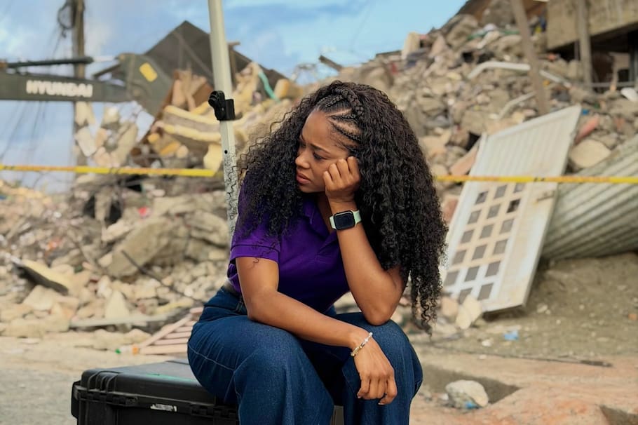 Las extenuantes jornadas de trabajo y voluntariado durante la emergencia por el terremoto, le han generado algunas complicaciones de salud a la periodista de ‘Noticias RCN’, quien se encuentra atendiendo la crisis humanitaria en el departamento del Chocó.