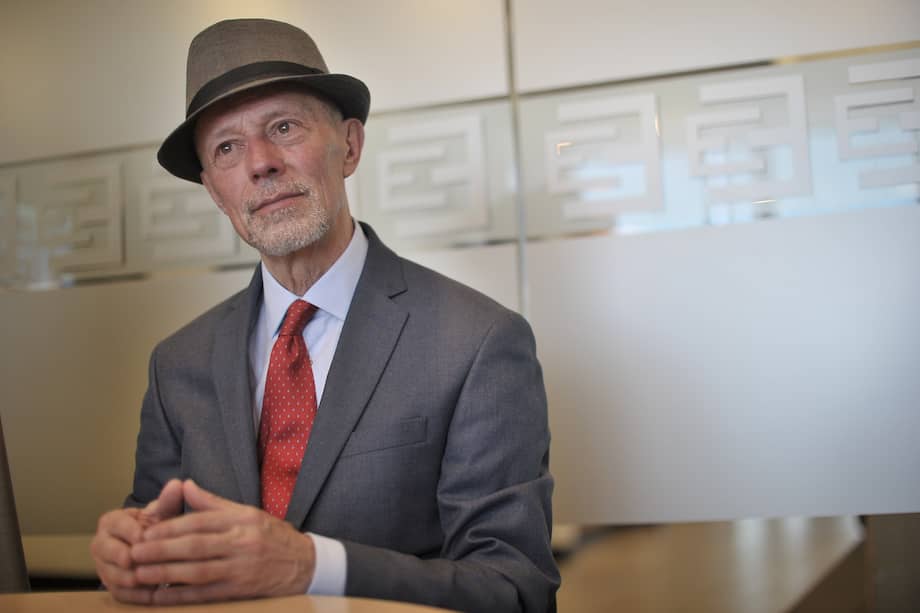 Hernando Martínez Arias, experto en asuntos económicos internacionales que cuestiona la forma como funciona el sistema financiero. / Óscar Pérez