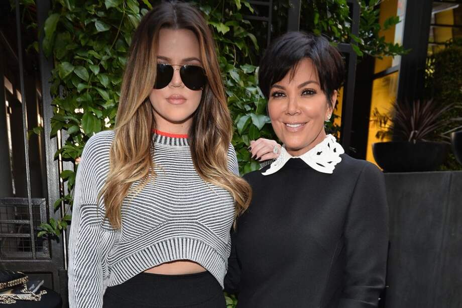 Klhloé Kardashian y Kris Jenner.