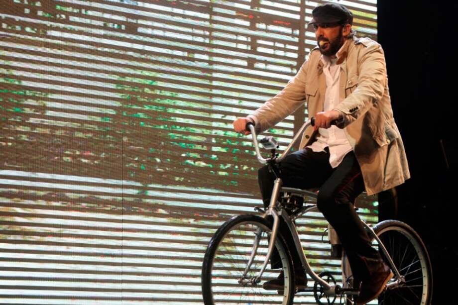 Juan Luis Guerra durante el concierto en Santo Domingo.