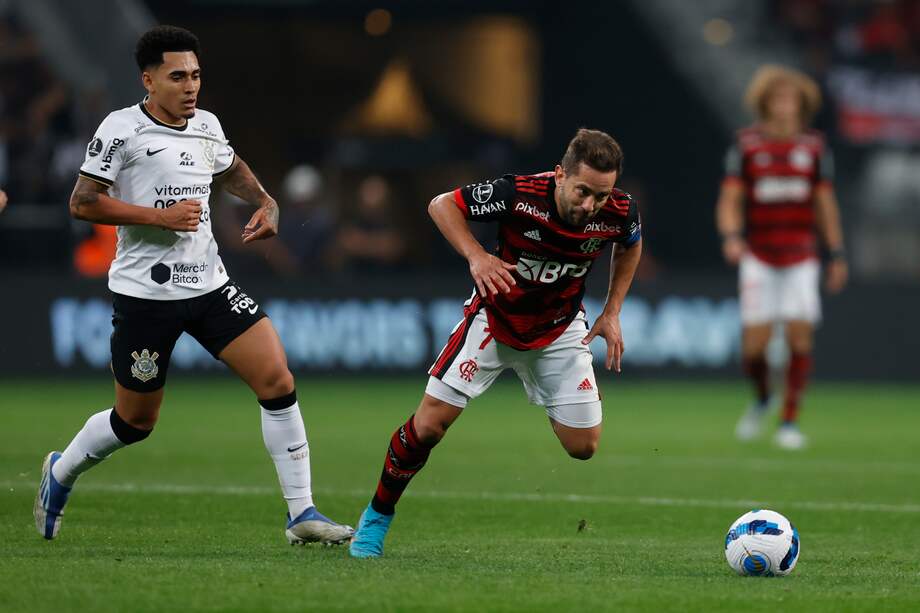 Flamengo parte hacia el Maracaná con dos goles de ventaja frente a su rival.