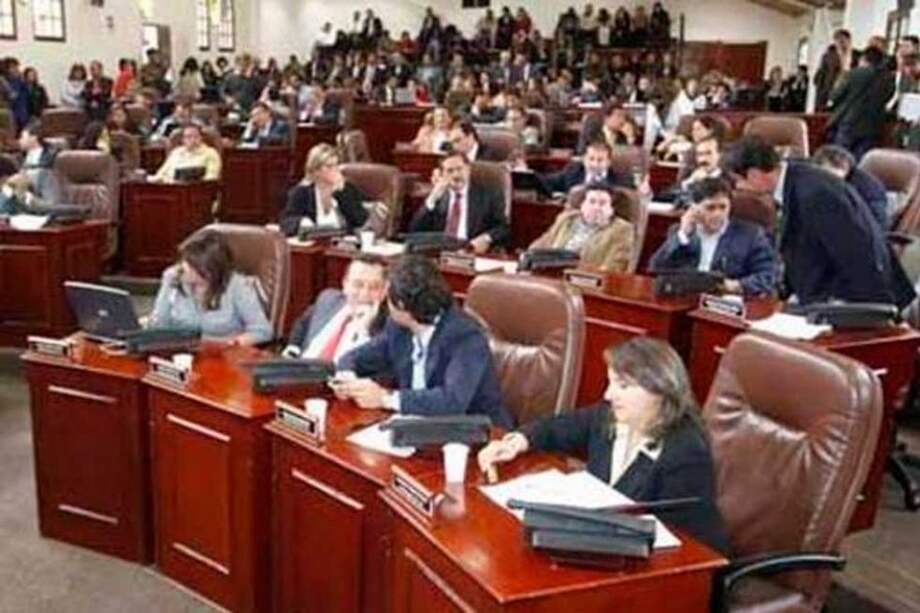 24 concejales involucrados en nuevas revelaciones del carrusel de contratos