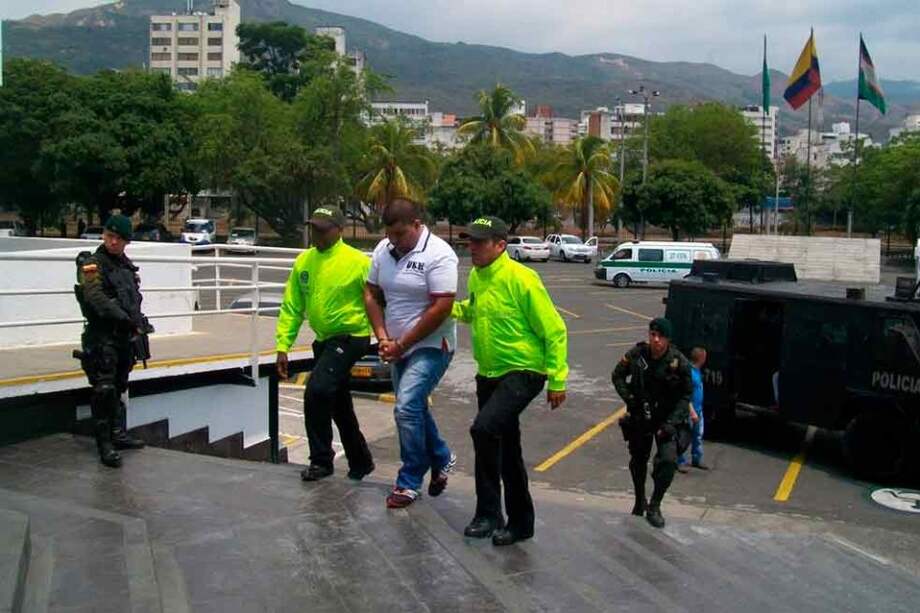 Caen tres de los encargados de la "Oficina de cobro" más grande de Cali