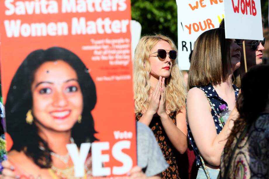 Savita Halappanavar y su historia llegó a ser sinónimo de los llamados a la revocación de la Octava Enmienda de Irlanda. / AFP