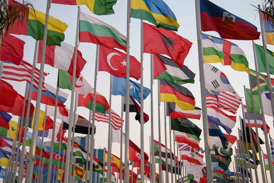 Las banderas del mundo, congregadas en Doha.