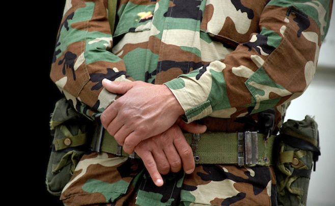 Freddy Ernesto Moreno Mahecha tiene 39 años y durante sus casi dos décadas en El Ejército se desempeñó en unidades de artillería, infantería y comunicaciones.