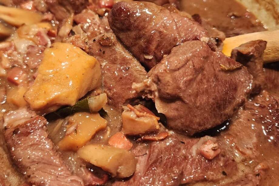 La receta que propongo esta semana, que es uno de esos clásicos espectaculares, inolvidables y omnipresentes.