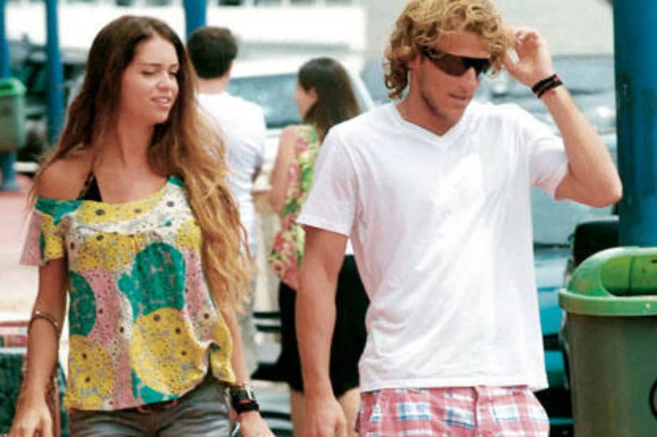 El delantero uruguayo Diego Forlán se casará por lo civil el 2 de julio