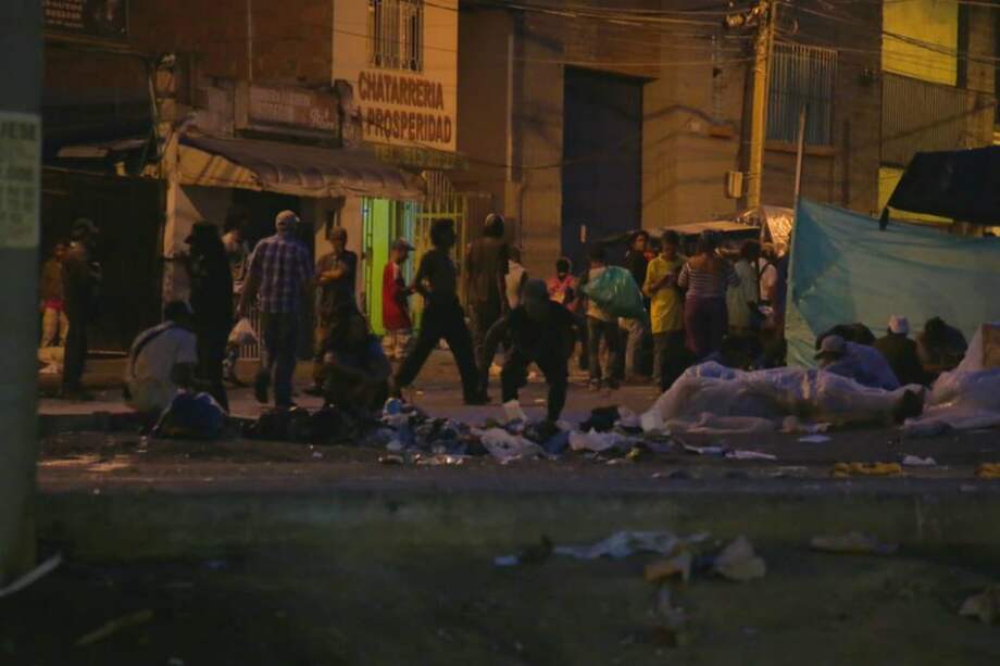 El operativo se realizó en la Avenida de Greiff, frente a la Plaza Minorista de Medellín. / Tomada de @FicoGutierrez.