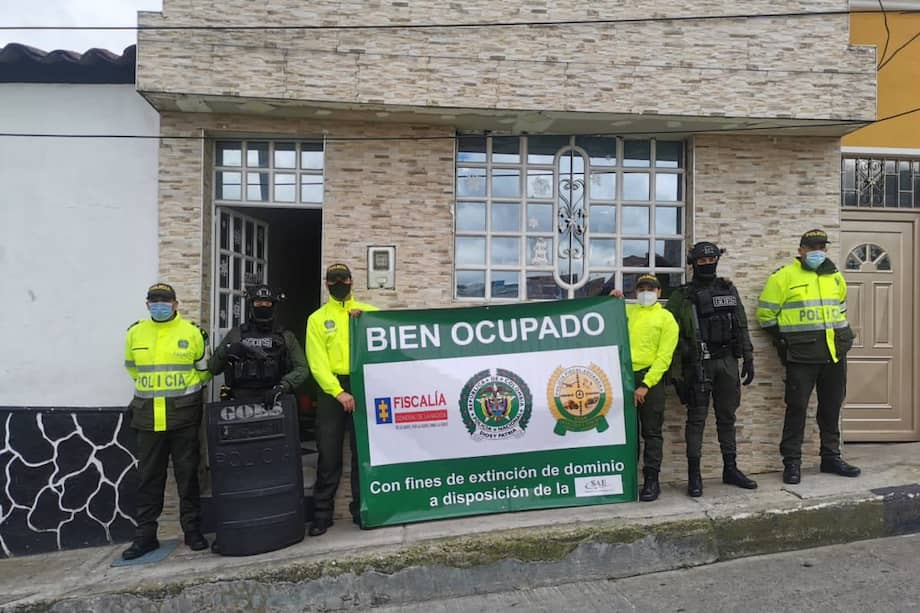 Este predio, ubicado en la localidad de Rafael Uribe Uribe, fue uno de los que ocupó la Policía tras el operativo.
