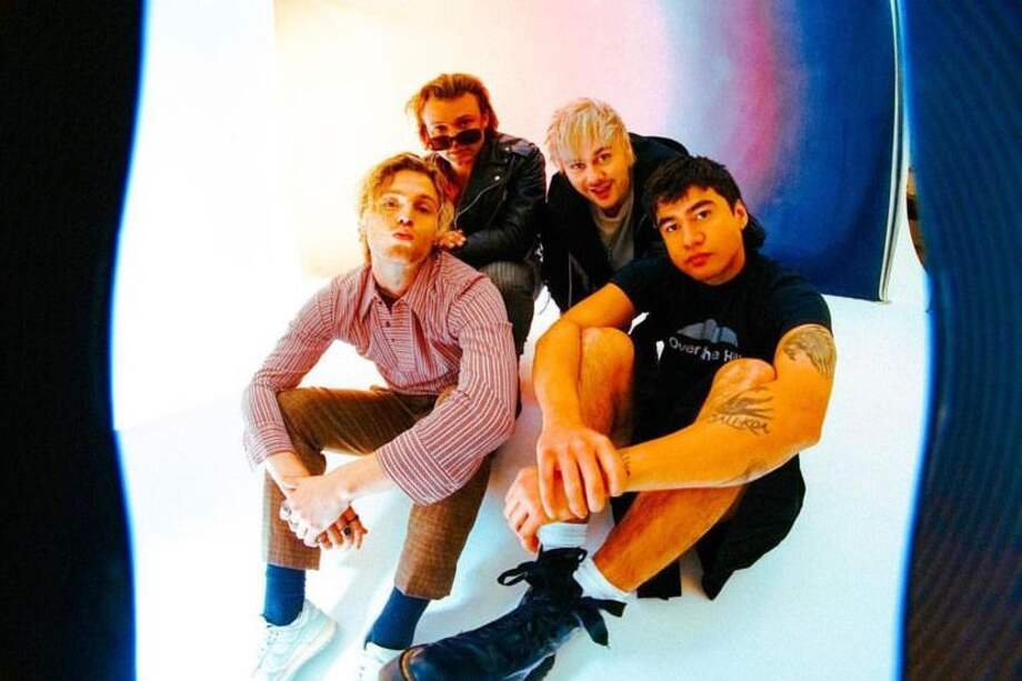 Luke Hemmings, Ashton Irwin, Michael Clifford y Calum Hood son los integrantes de 5 Seconds of Summer.