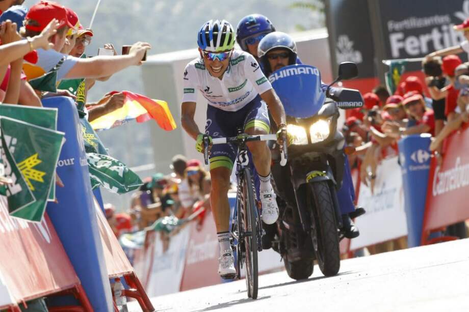 Esteban Chaves terminó en la posición 20 en la segunda etapa de la Tirreno Adriático. Foto: EFE