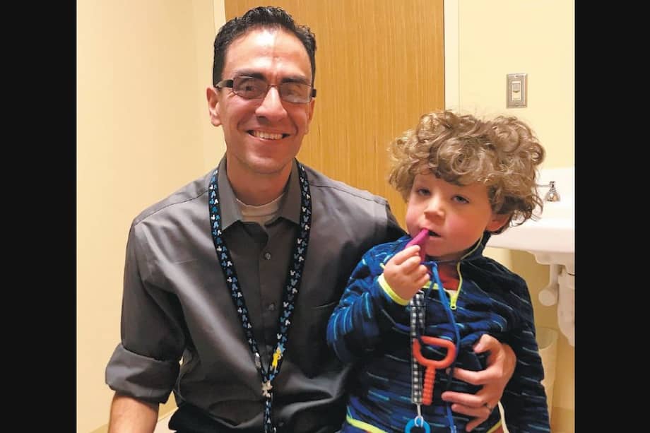 El año pasado Yuri Zárate recibió de parte del "American Journal of Medical Genetics" el Premio al Investigador Joven John M. Opitz por su trabajo en esta área.