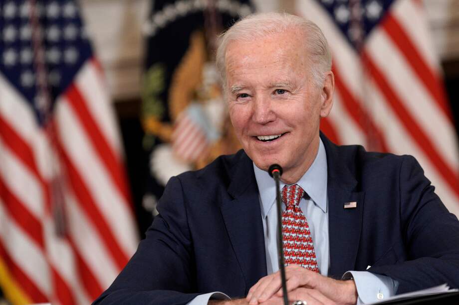 El viernes, Joe Biden pronunciará un discurso ante miles de personas en Ballina, de donde emigraron sus antepasados en el siglo XIX, huyendo como tantos otros de la hambruna, para instalarse en Pensilvania.
