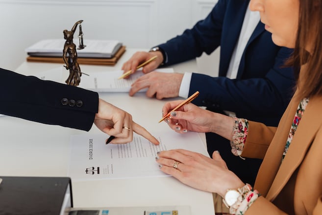 ¿Los divorcios declarados en el extranjero producen efectos en Colombia?