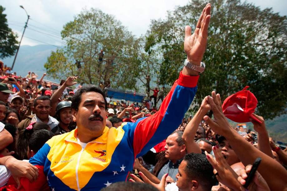 Maduro asegura que EE.UU. "financia actos de violencia" en Venezuela