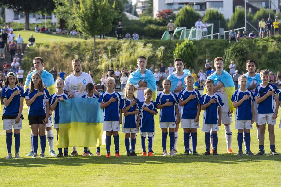 Dinamo Kiev jugó un amistoso con Lucerna en Suiza como parte de su preparación para el regreso de la liga ucraniana.
