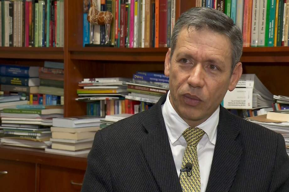 Eduardo Castellanos, magistrado del Tribunal de Justicia y Paz de Bogotá. / Imagen tomada de Noticias Caracol