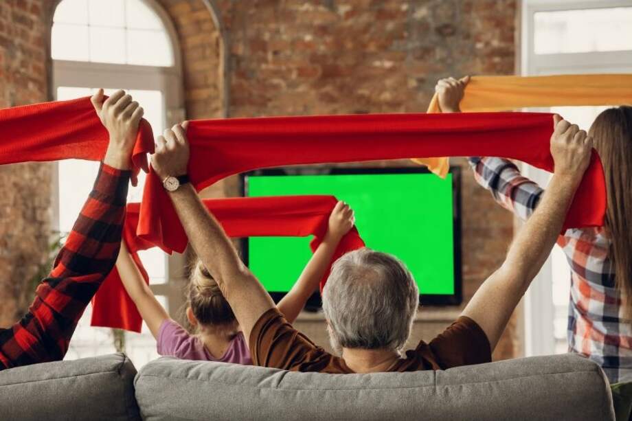 Para quienes deseen poner a prueba sus conocimientos futbolísticos y competir de forma amistosa prediciendo los resultados, existen diversas aplicaciones y páginas web que facilitan la organización de este tipo de competencias.