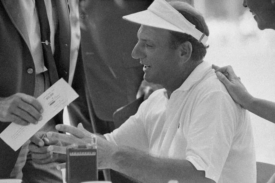 De Vincenzo momentos previos a saber el error que le costo el Masters de Augusta. / AP