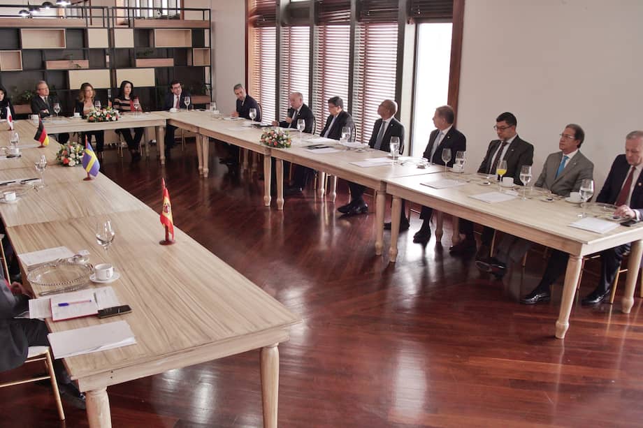 Los encuentros se llevaron a cabo en el Palacio de Justicia en la mañana de este martes.