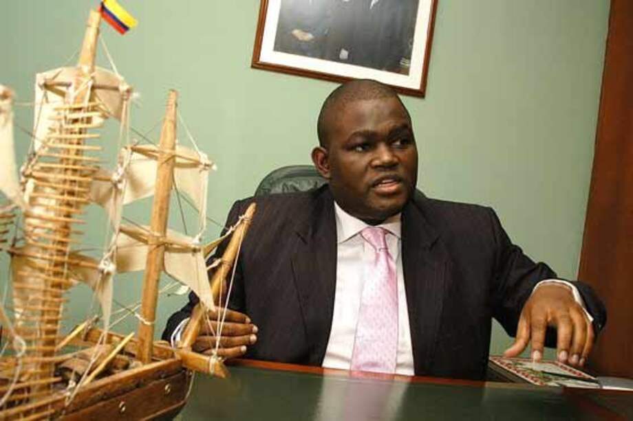 Procuraduría sancionó a excongresista Martínez Sinisterra por 'parapolítica'