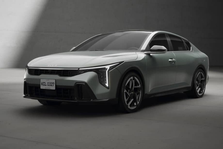 Mercado automotor colombiano sigue al alza: crecen las ventas de carros y motos en 2026