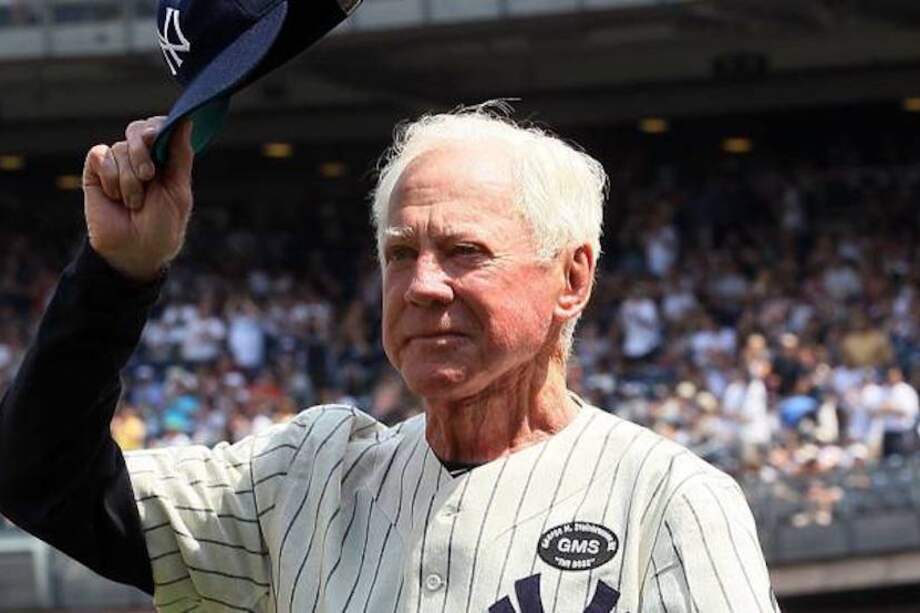 Ford falleció el 8 de octubre de 2020 a los 91 años.