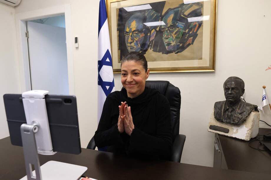 La líder del partido laborista israelí, Merav Michaeli, durante una videollamada.