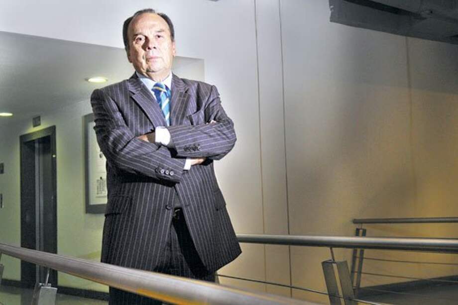 Hernán Peláez anunció su retiro de Caracol Radio