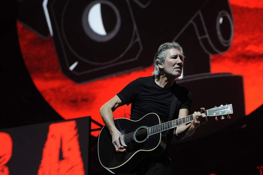Roger Waters en un concierto de "The Wall Live".