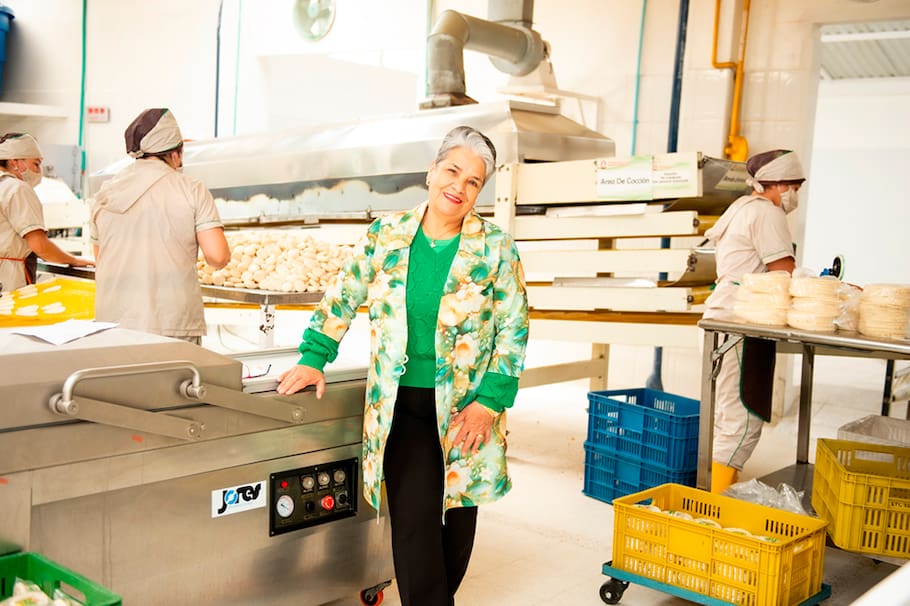 “Yo quiero que ni a mis hijos, ni a mis nietos, les toque pasar por donde me tocó pasar a mí, porque lo mío fue muy difícil, muy duro, y ellos son muy pilos, muy inteligentes, y yo sé que ellos sacarán esto adelante”.