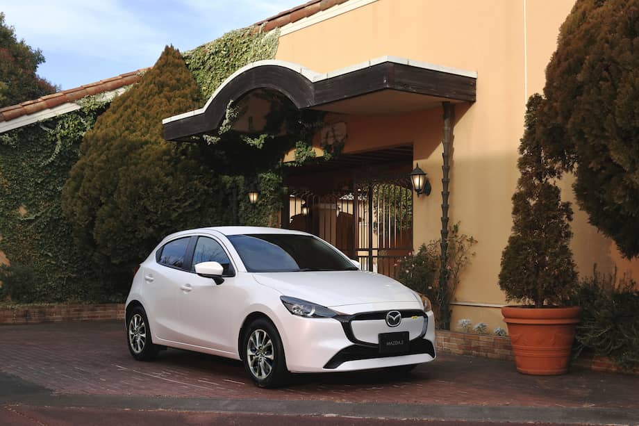 Mazda2 2024.