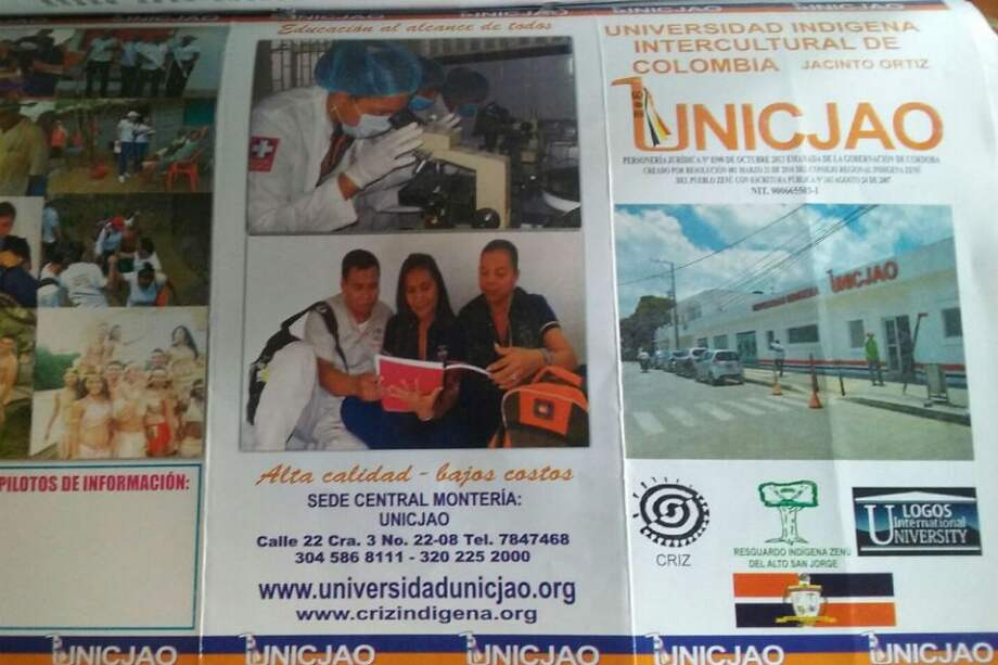 Con estos folletos ofertaban los programas académicos / Cortesía