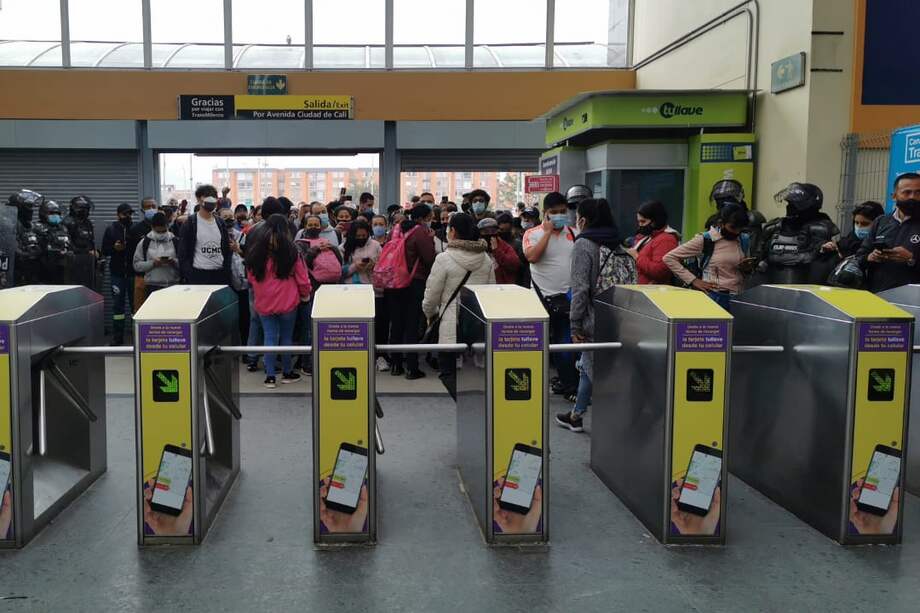 La policía tiene en el radar a personas identificadas para evitar que la coyuntura escale a situaciones de terrorismo en la ciudad.