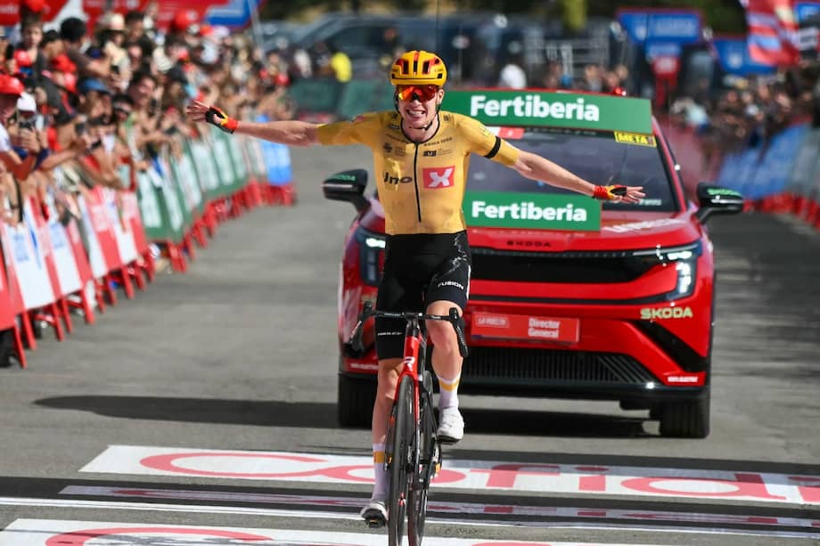 El noruego Andreas Leknessund celebrando su victoria en la Vuelta a España.