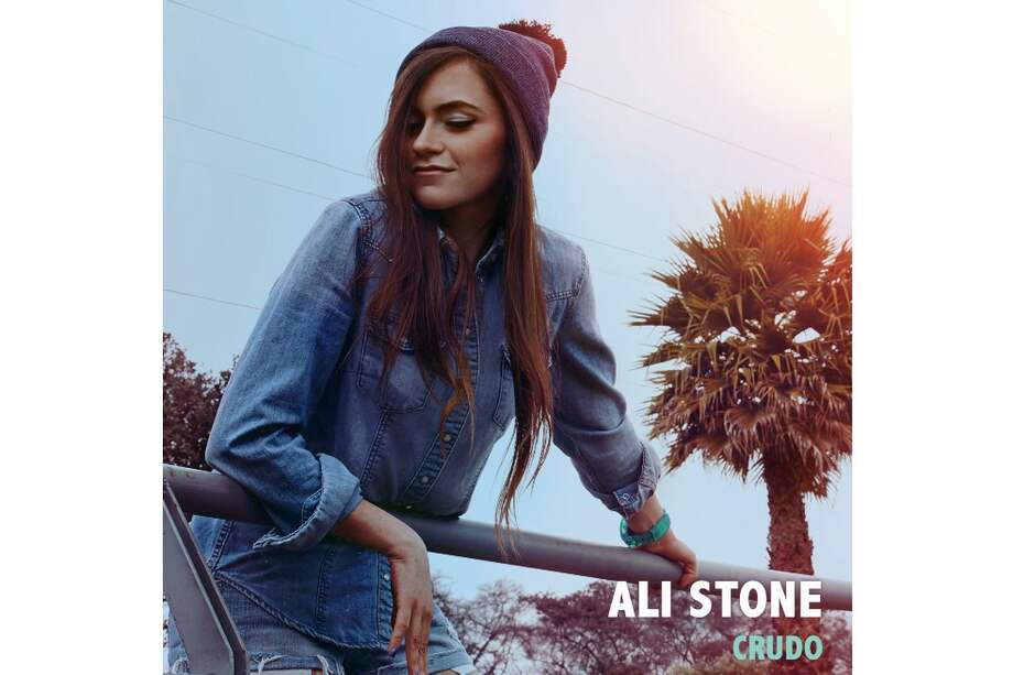 Ali Stone es miembro del Comité del Producers & Engineers Wing del LAC de la Recording Academy.