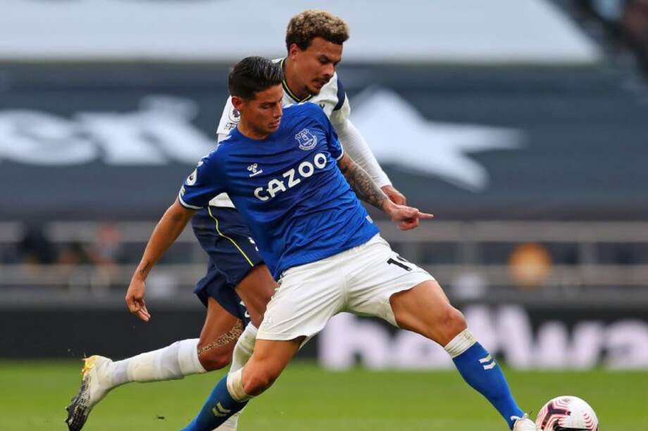 James Rodríguez se estrenó con la camiseta del Everton en la victoria ante Tottenham. /AFP
