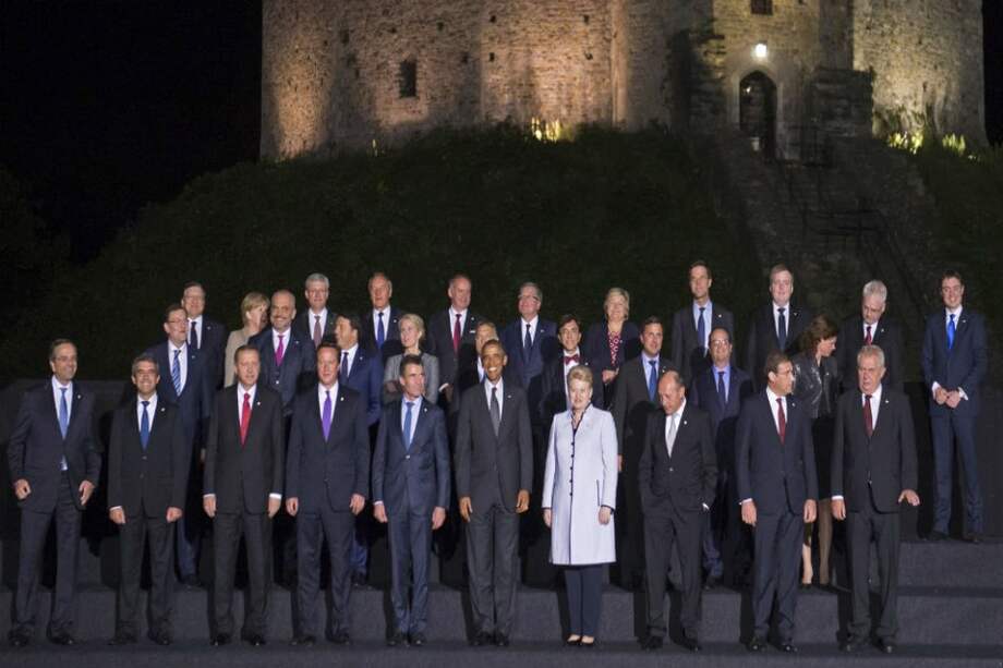 Líderes de la OTAN posan en el castillo de Cardiff/ AFP