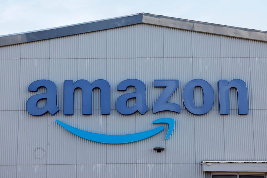 Amazon es la multinacional detrás de las operaciones de AWS.