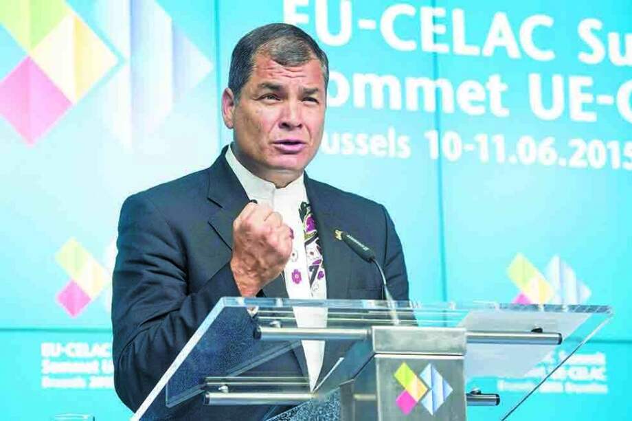El presidente de Ecuador, Rafael Correa, habló a favor de la paz en Colombia y pidió levantar las sanciones contra Venezuela. /AFP