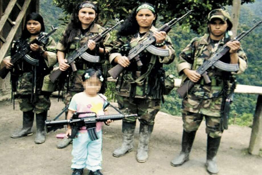 Los antecedentes de violencia sexual son una constante entre las jóvenes que se vinculan a grupos armados al margen de la ley / Archivo particular